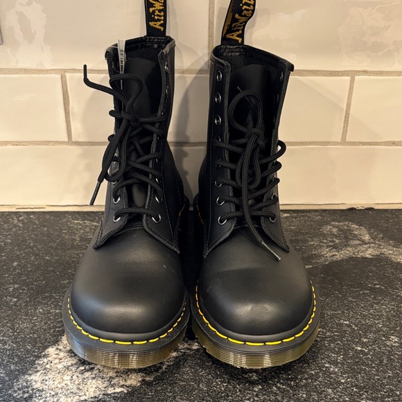 Dr. Martens 1460 Black Boots – Men’s Size 9 / Women’s Size 10 – Unisex NEW main image 4